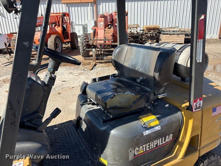 image for item FC2168 Caterpillar GP25K forklift