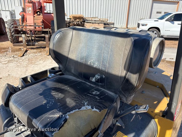 image for item FC2168 Caterpillar GP25K forklift