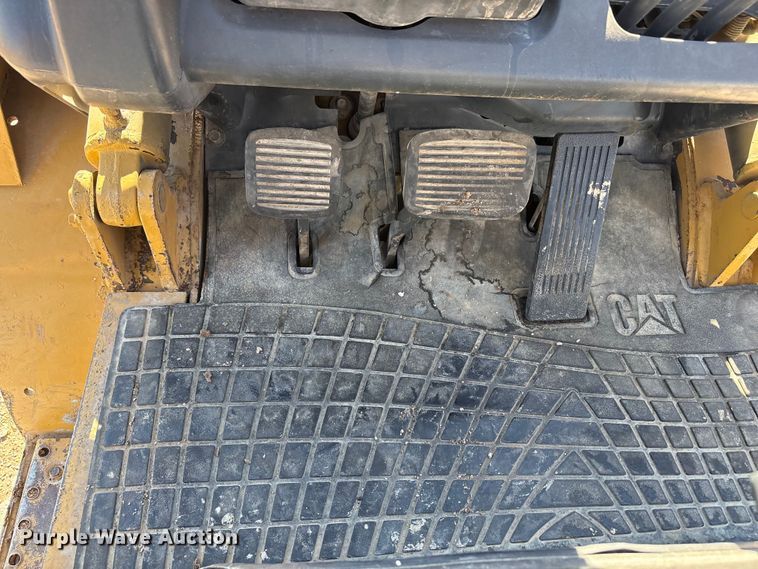 image for item FC2168 Caterpillar GP25K forklift