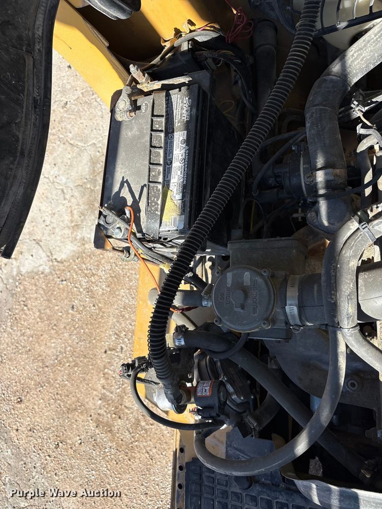 image for item FC2168 Caterpillar GP25K forklift