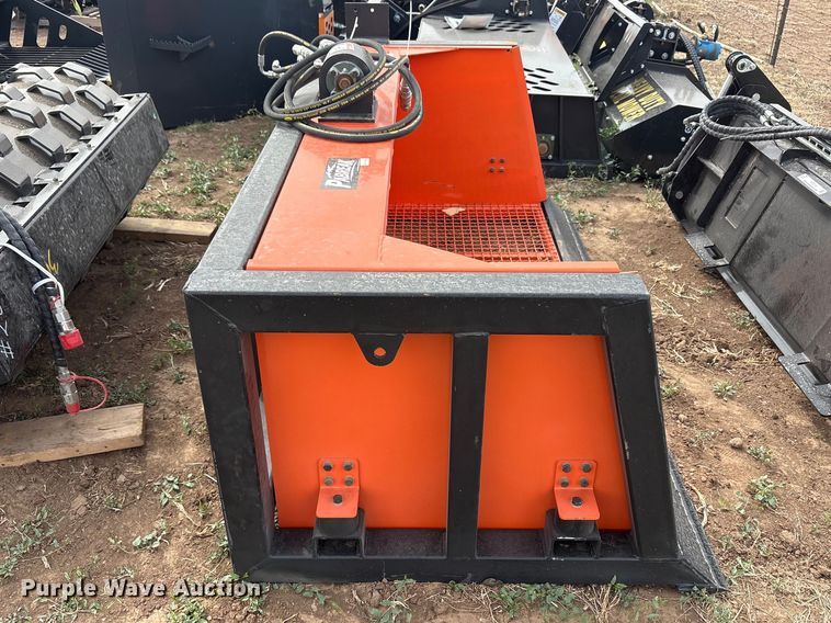 image for item FC2175 Pabreak skid steer screening bucket