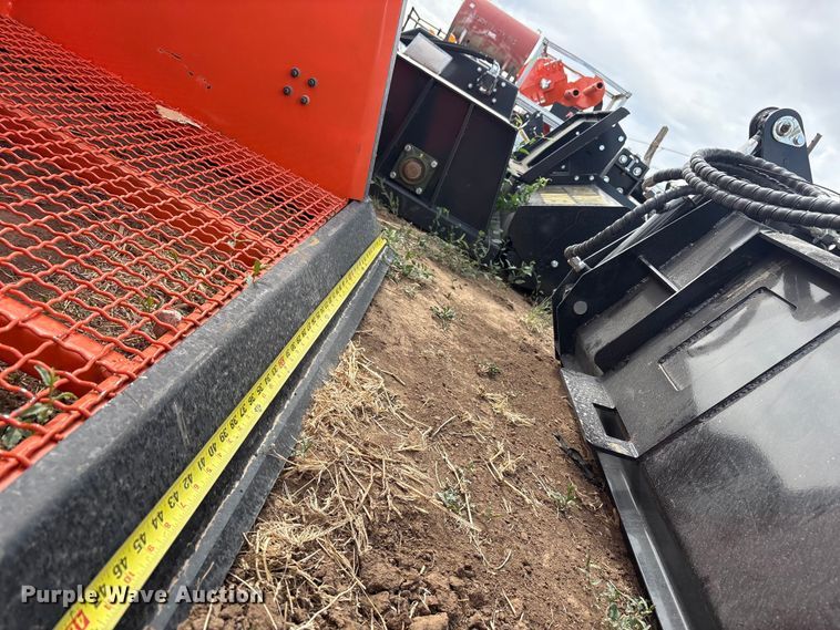 image for item FC2175 Pabreak skid steer screening bucket
