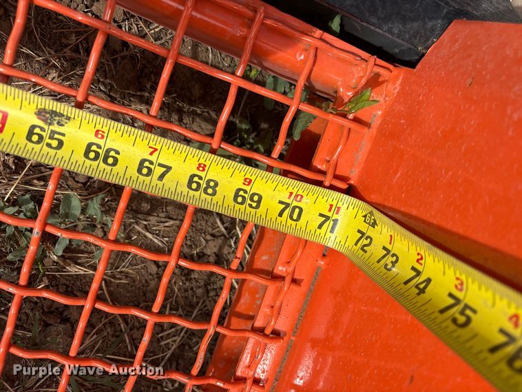 image for item FC2175 Pabreak skid steer screening bucket