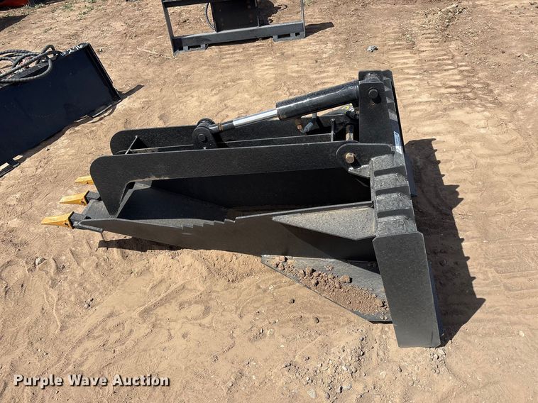 image for item FC2178 Skid steer stump bucket