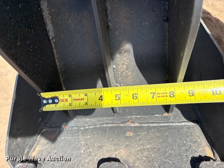 image for item FC2178 Skid steer stump bucket