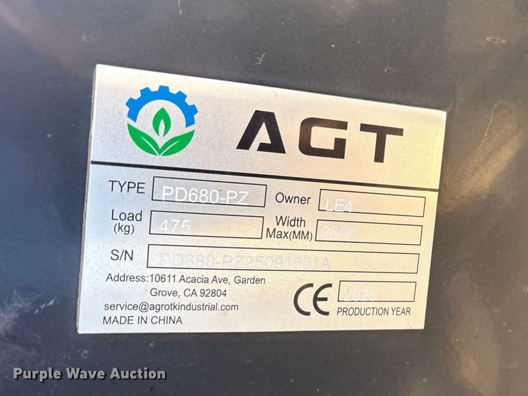 image for item FC2187 2028 AGT PD680-PZ skid steer post driver