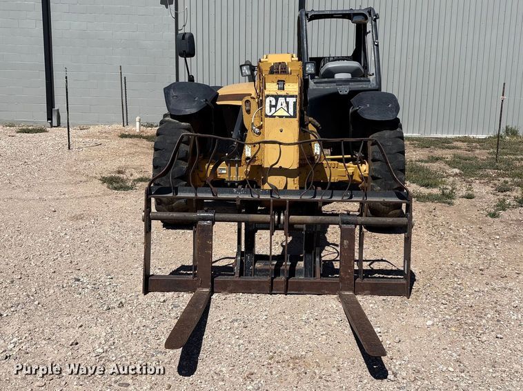 image for item FC2190 2004 Caterpillar TH360B telehandler