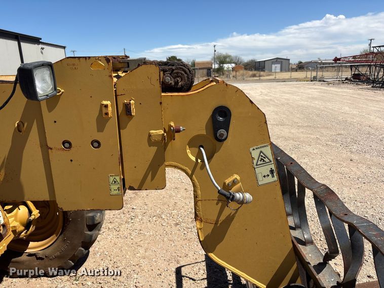 image for item FC2190 2004 Caterpillar TH360B telehandler