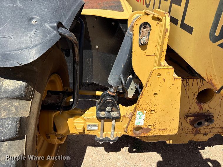 image for item FC2190 2004 Caterpillar TH360B telehandler