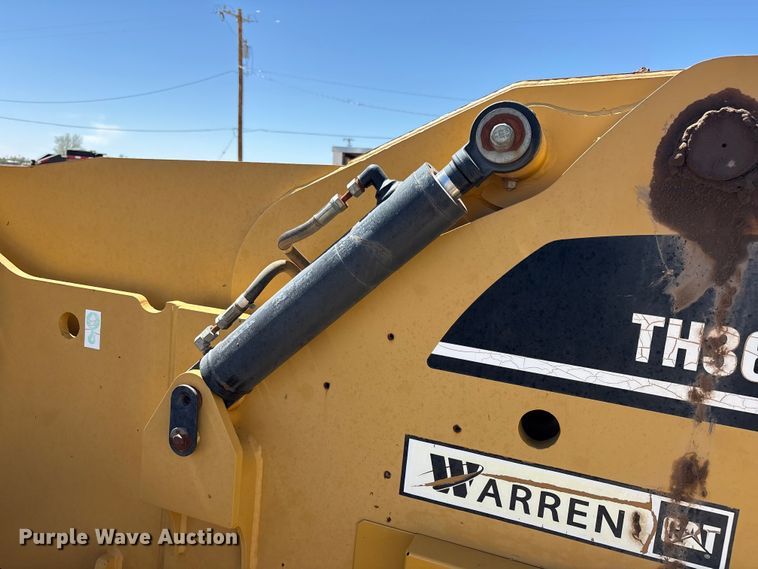 image for item FC2190 2004 Caterpillar TH360B telehandler