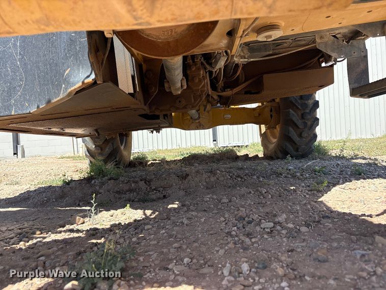 image for item FC2190 2004 Caterpillar TH360B telehandler