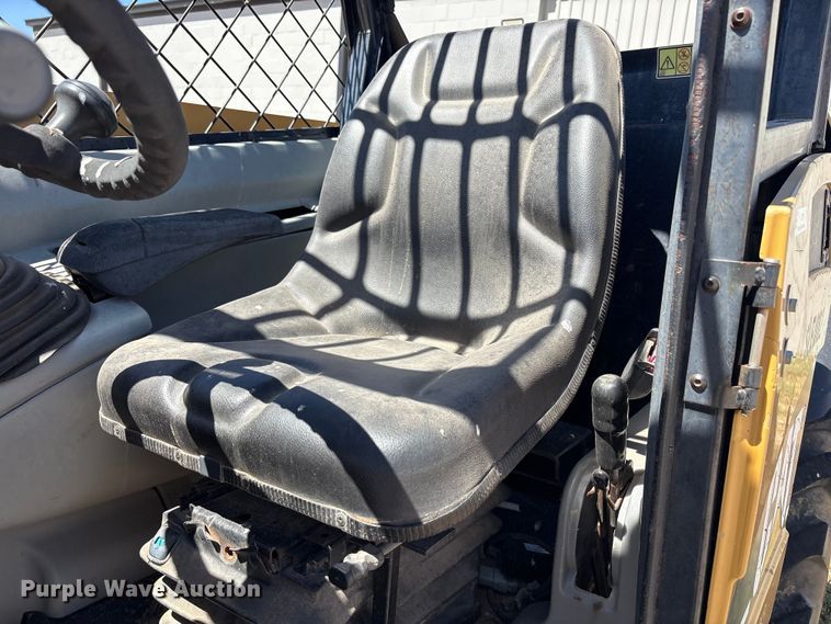 image for item FC2190 2004 Caterpillar TH360B telehandler