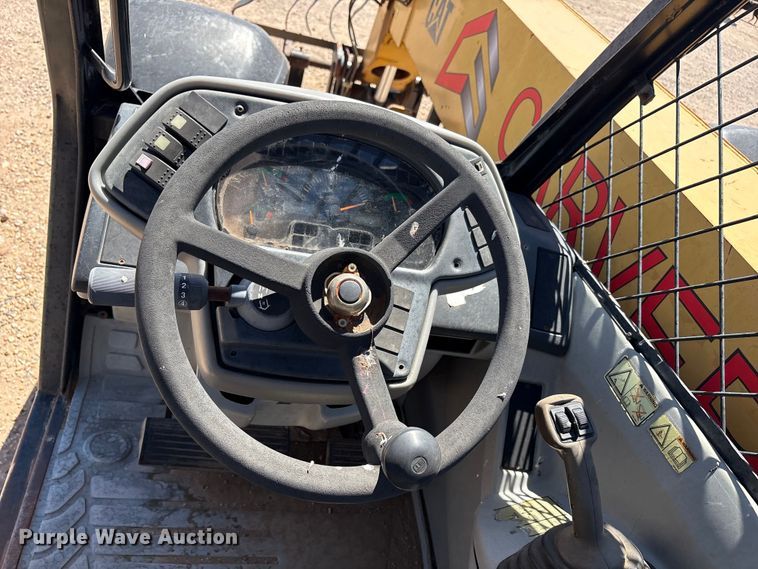 image for item FC2190 2004 Caterpillar TH360B telehandler