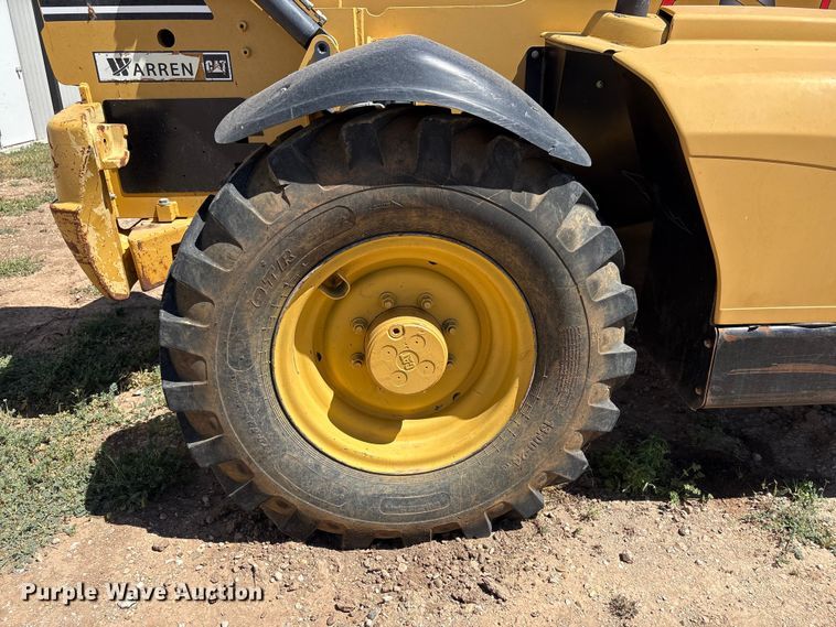 image for item FC2190 2004 Caterpillar TH360B telehandler