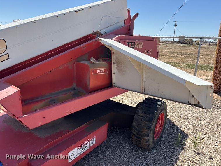 image for item FC2191 Snorkel TB-A420RCU boom lift