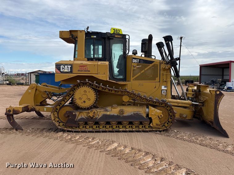 image for item FC2192 2018 Caterpillar D6T XL dozer