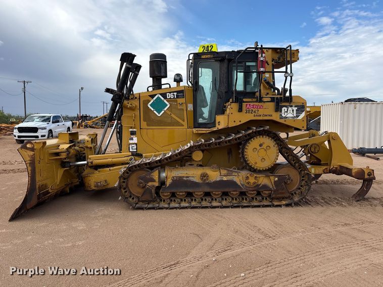 image for item FC2192 2018 Caterpillar D6T XL dozer