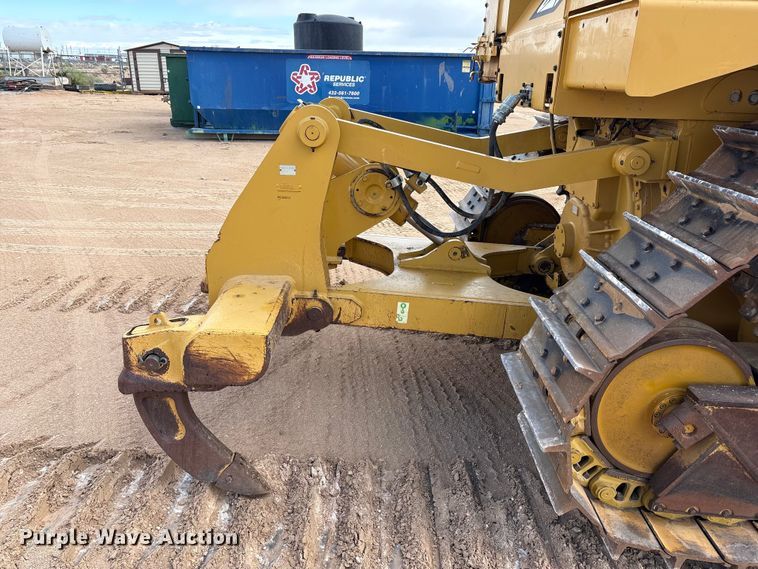 image for item FC2192 2018 Caterpillar D6T XL dozer