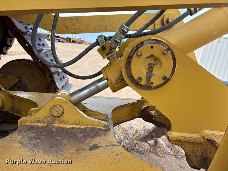 image for item FC2192 2018 Caterpillar D6T XL dozer