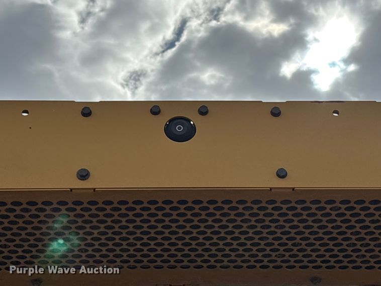 image for item FC2192 2018 Caterpillar D6T XL dozer