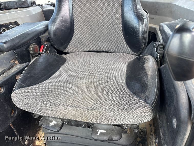 image for item FC2192 2018 Caterpillar D6T XL dozer