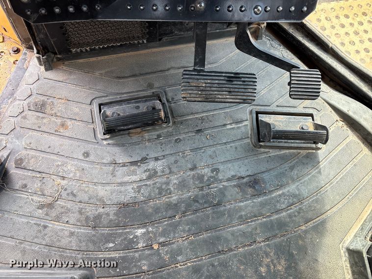 image for item FC2192 2018 Caterpillar D6T XL dozer