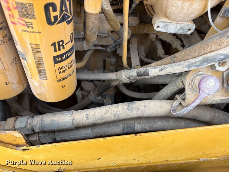 image for item FC2192 2018 Caterpillar D6T XL dozer