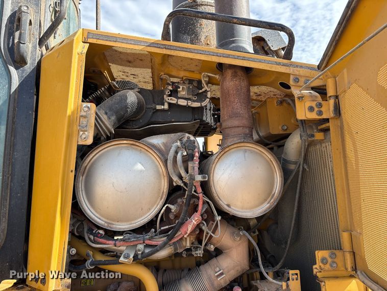 image for item FC2192 2018 Caterpillar D6T XL dozer