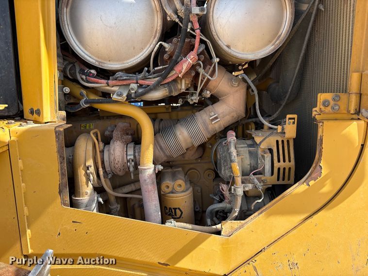 image for item FC2192 2018 Caterpillar D6T XL dozer