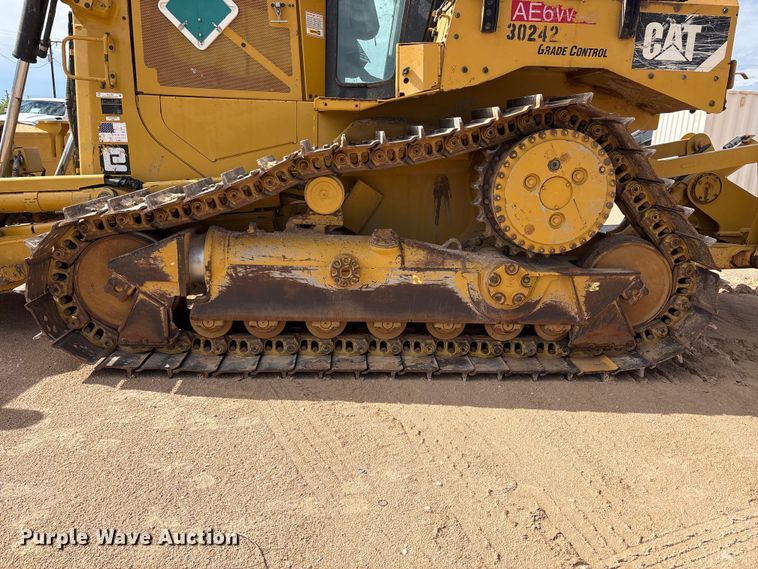 image for item FC2192 2018 Caterpillar D6T XL dozer