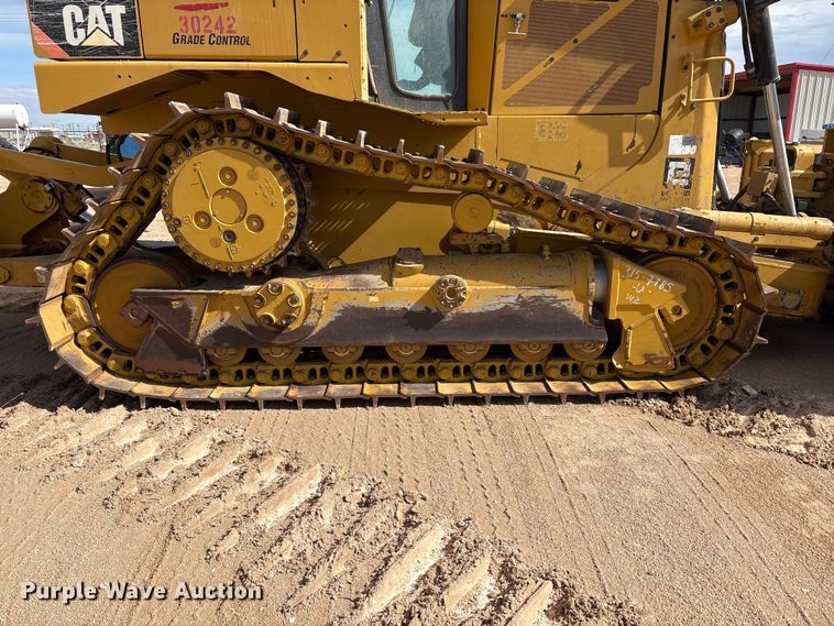 image for item FC2192 2018 Caterpillar D6T XL dozer
