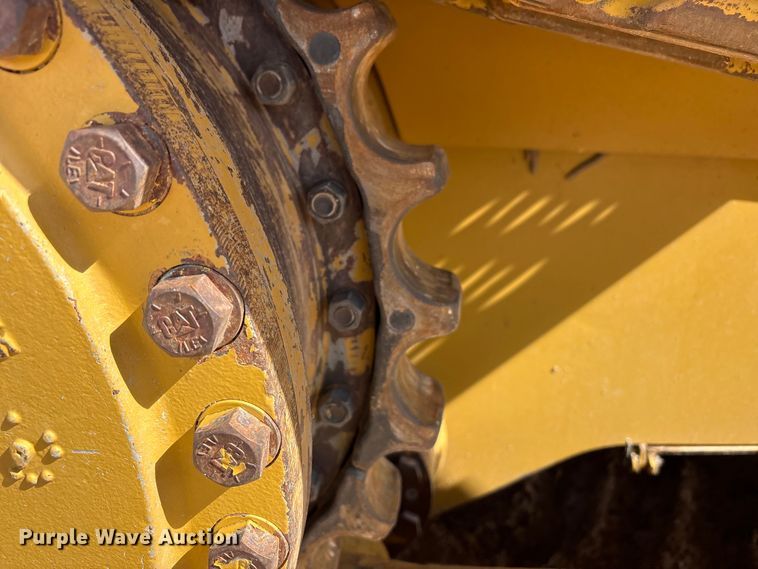 image for item FC2192 2018 Caterpillar D6T XL dozer