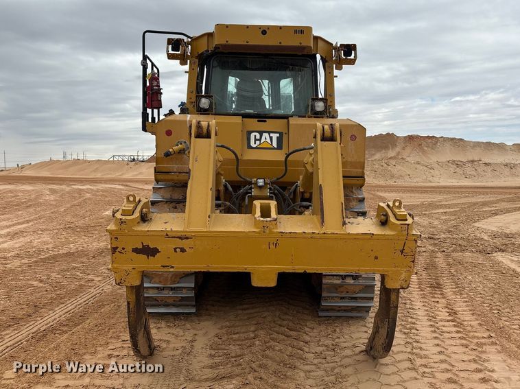 image for item FC2194 2019 Caterpillar D8T dozer