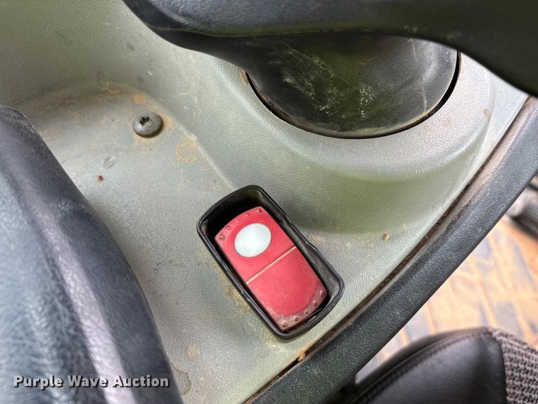 image for item FC2194 2019 Caterpillar D8T dozer