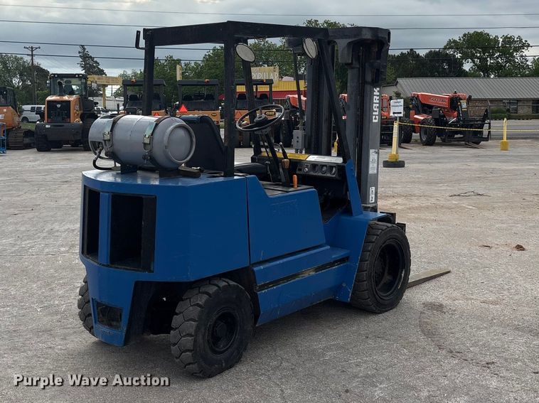 image for item FC2195 Clark GPS30MB forklift