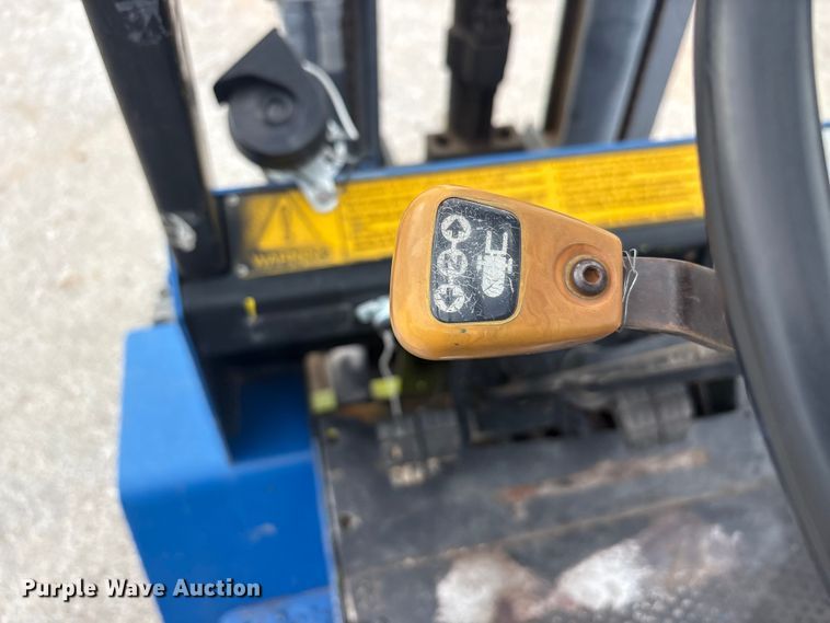 image for item FC2195 Clark GPS30MB forklift