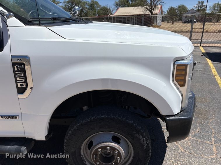 image for item FC2213 2019 Ford F350 Super Duty XL bucket truck