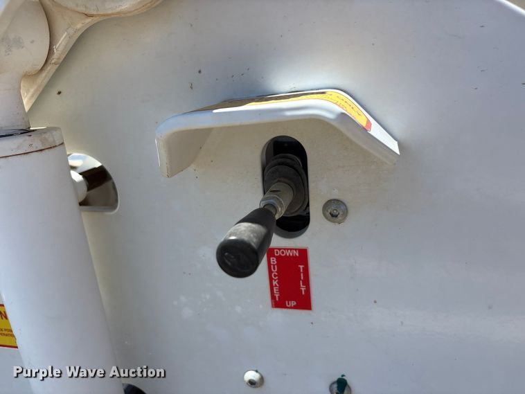 image for item FC2213 2019 Ford F350 Super Duty XL bucket truck