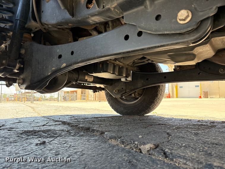 image for item FC2213 2019 Ford F350 Super Duty XL bucket truck