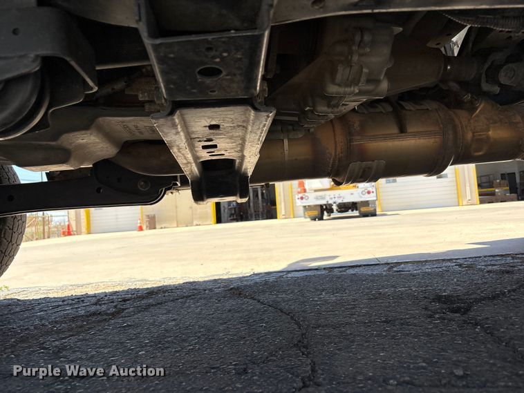 image for item FC2213 2019 Ford F350 Super Duty XL bucket truck