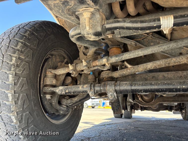 image for item FC2213 2019 Ford F350 Super Duty XL bucket truck