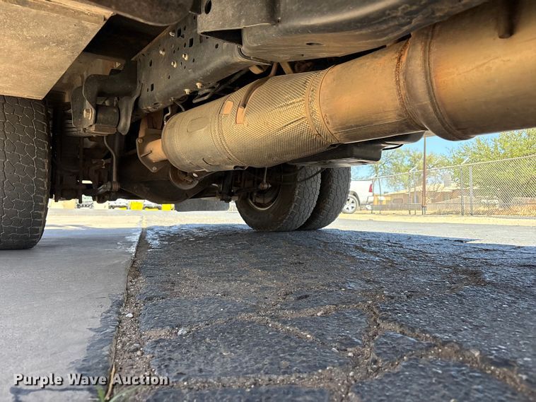 image for item FC2213 2019 Ford F350 Super Duty XL bucket truck