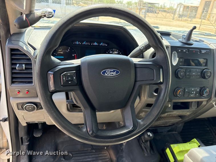 image for item FC2213 2019 Ford F350 Super Duty XL bucket truck
