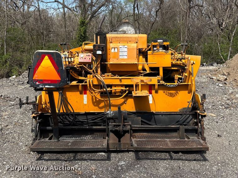 image for item FC4556 2002 Lee-Boy 8000C paver