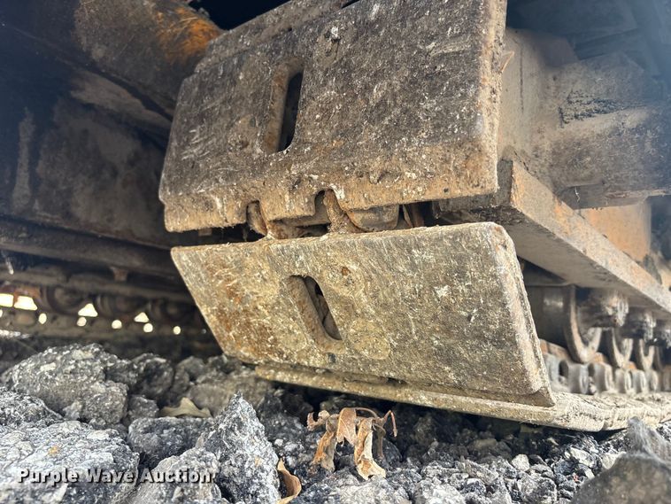 image for item FC4556 2002 Lee-Boy 8000C paver