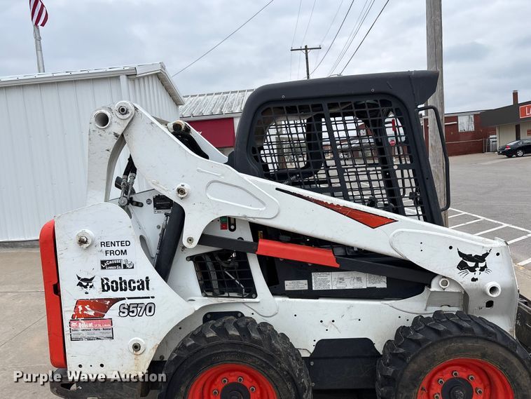 image for item FC4568 2017 Bobcat S570 skid steer loader