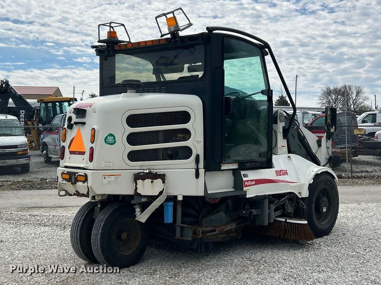 image for item FC5297 Elgin Pelican NP street sweeper