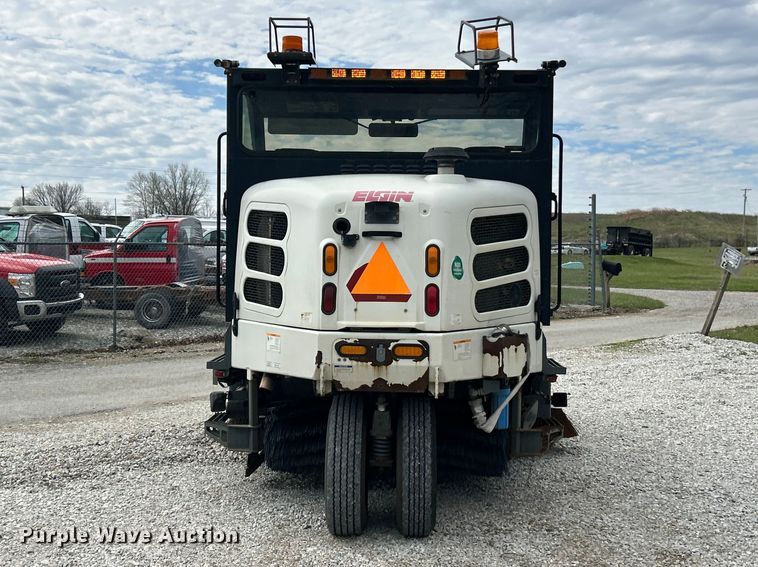 image for item FC5297 Elgin Pelican NP street sweeper