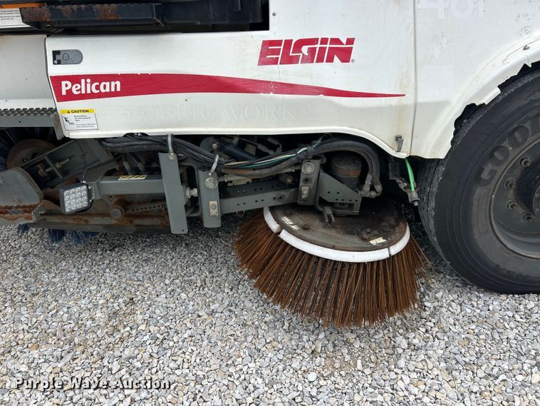 image for item FC5297 Elgin Pelican NP street sweeper
