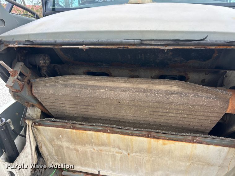 image for item FC5297 Elgin Pelican NP street sweeper